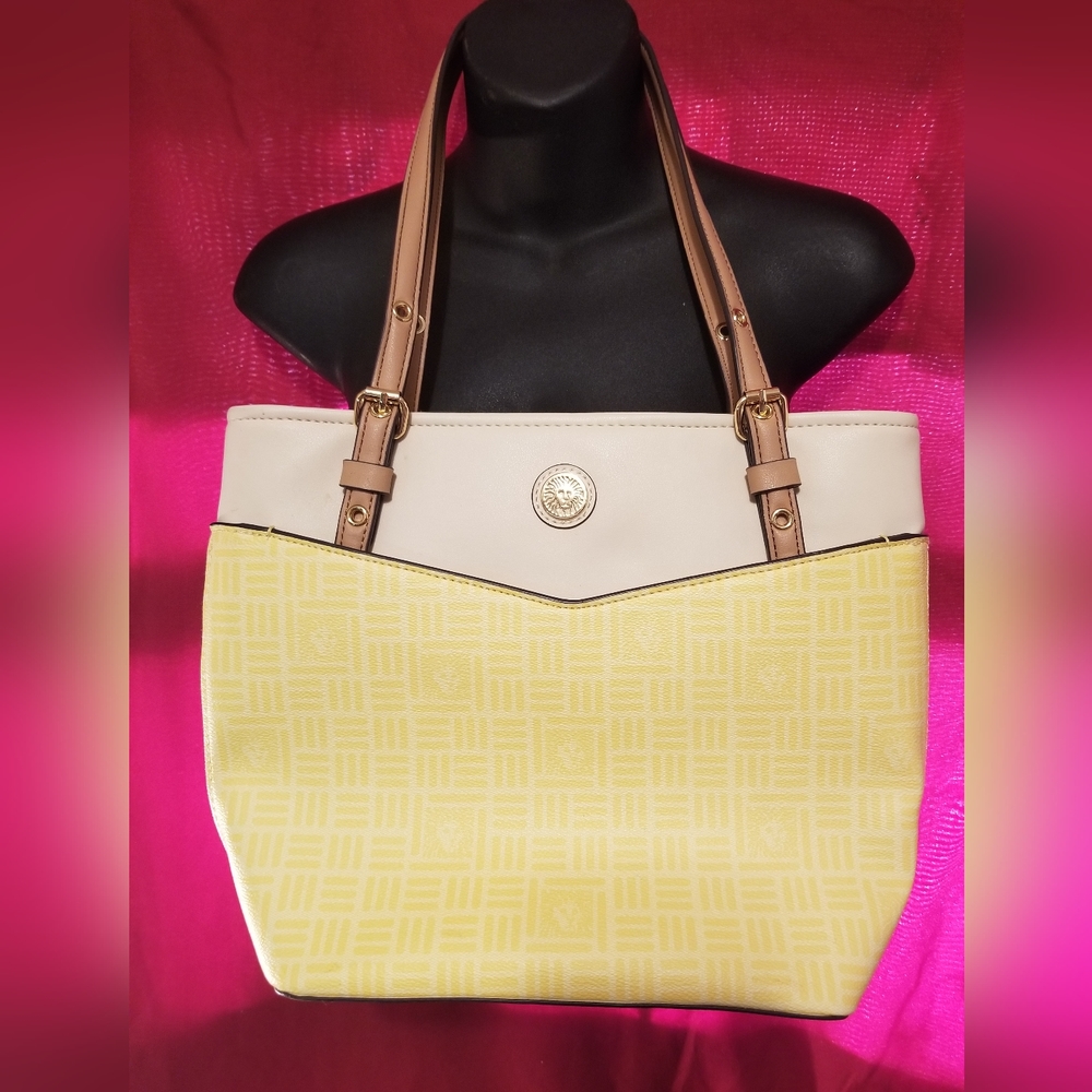 Women's Purse, Bolsa De Mano Jacquard Anne Klein, Yellow & White